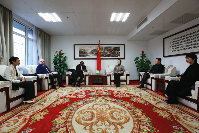 1r6a9742_副本_副本.jpg 1r6a9742_副本_副本.jpg