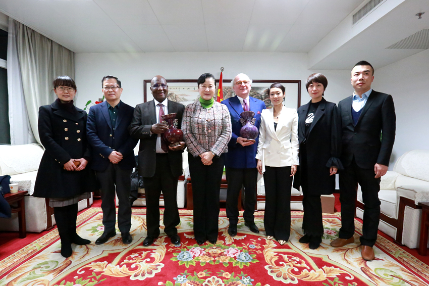 1r6a9828_副本_副本.jpg 1r6a9828_副本_副本.jpg