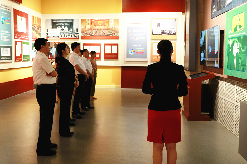 1R6A9236_副本_副本.jpg 1R6A9236_副本_副本.jpg