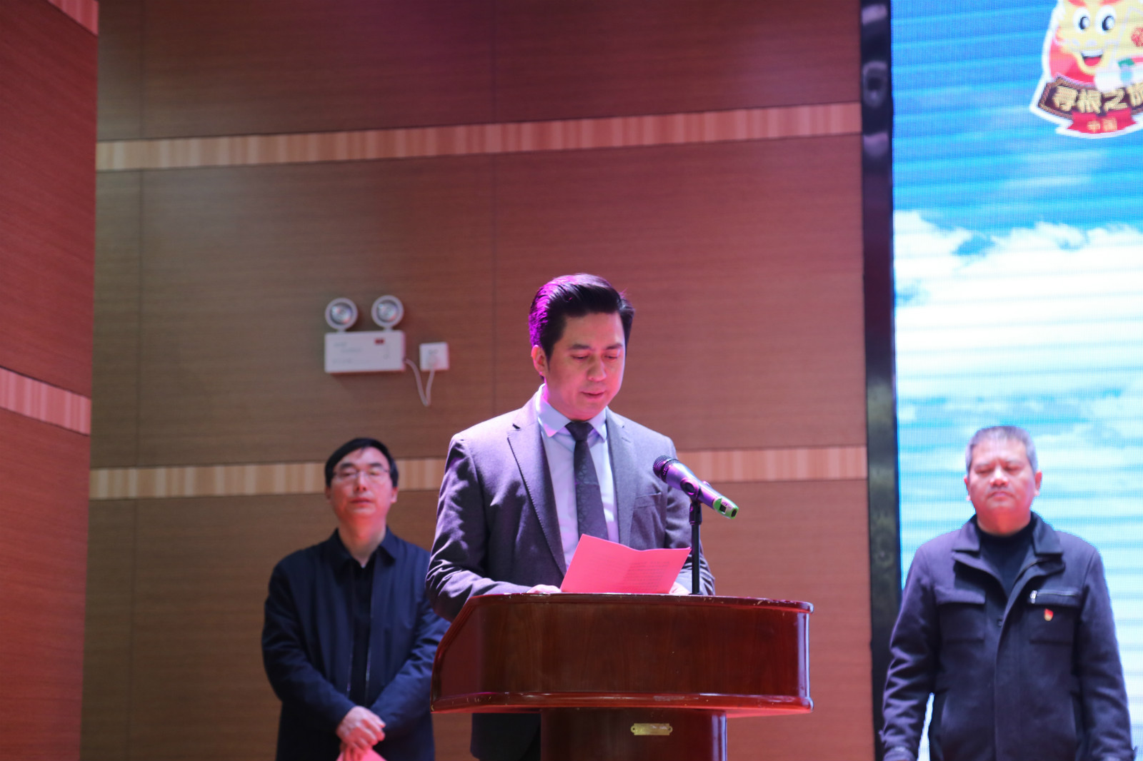 3_meitu_3.jpg 3_meitu_3.jpg