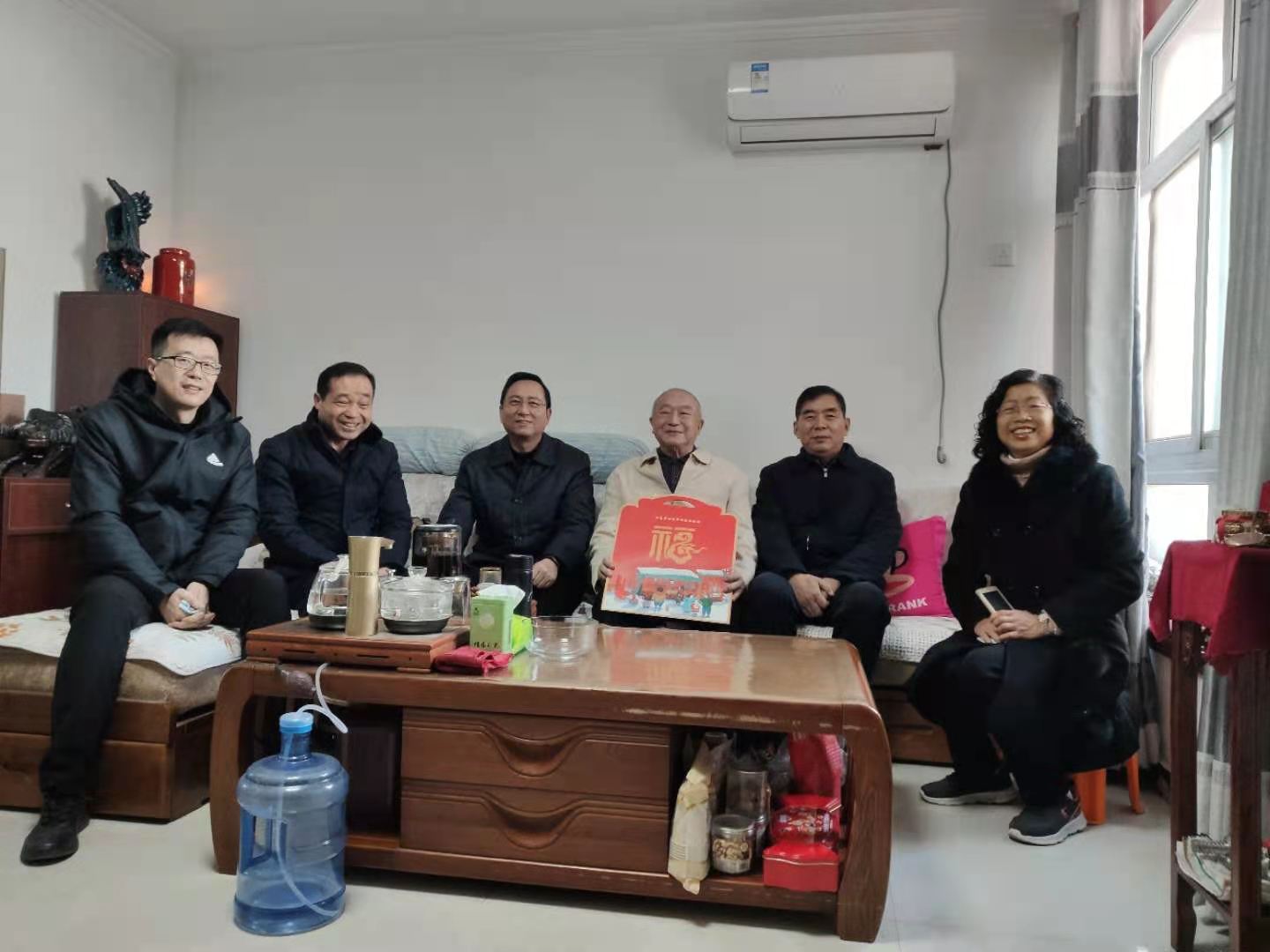 微信图片_20210210211433.jpg 微信图片_20210210211433.jpg