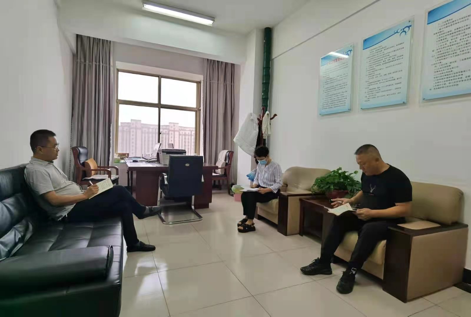 南乐县侨联传达会议精神.jpg 南乐县侨联传达会议精神.jpg