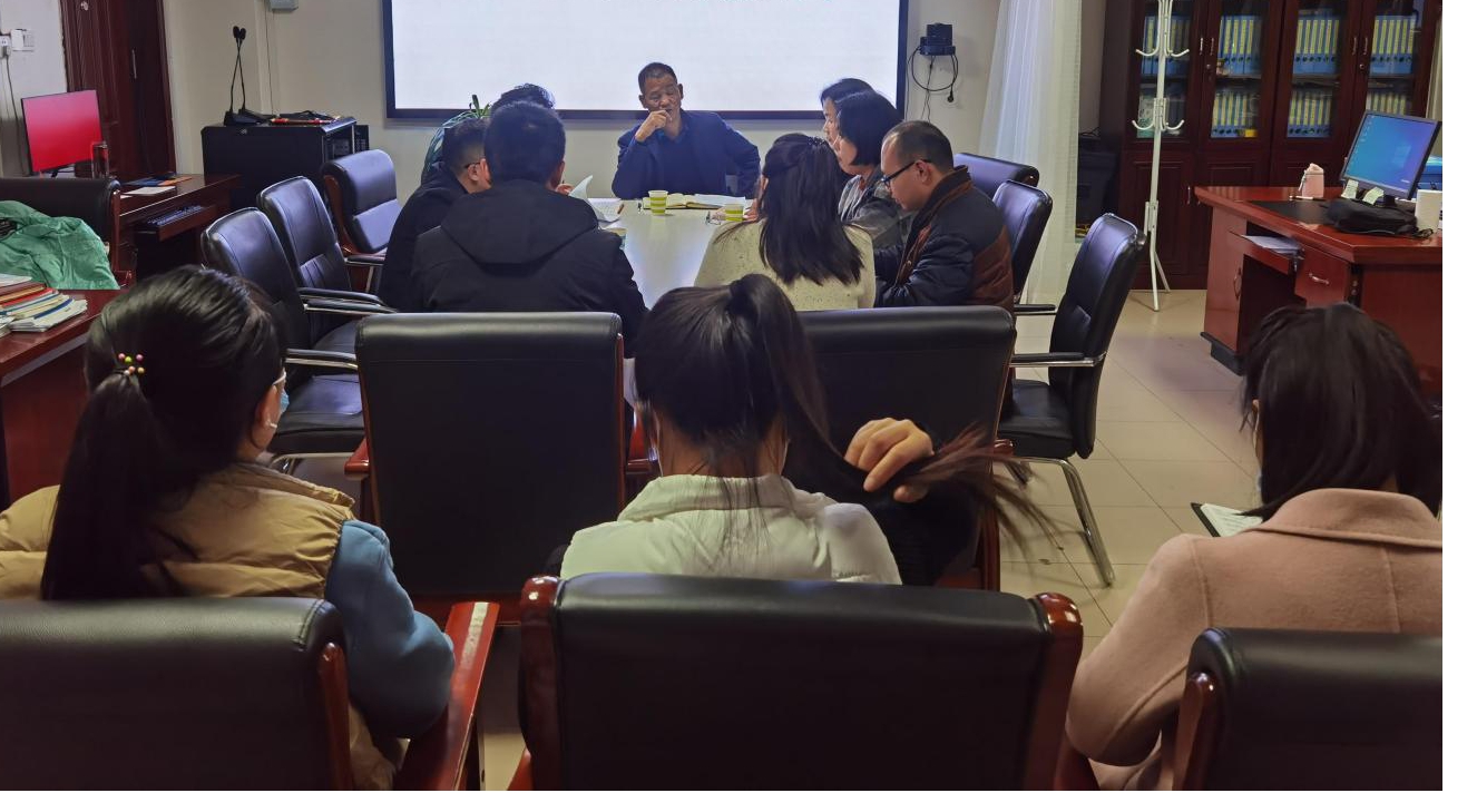 范县夜校大讨论.jpg 范县夜校大讨论.jpg